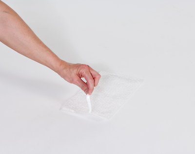 7 x 11 1/2" 3/16" Self-Seal Bubble Pouches (400/case) image